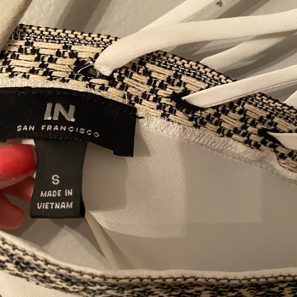 White see through blouse - Picture 3 of 4